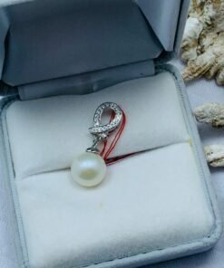 liontin south sea pearl white color