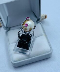 cincin south sea pearl gold color